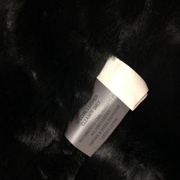 Wilson’s Leather Women’s Black Faux Fur Lined Coat - Picture 5 of 15